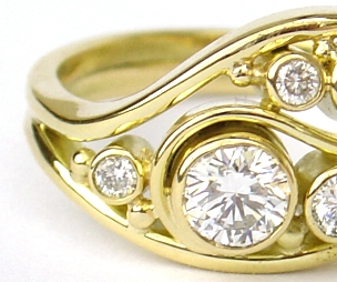 Gold ring